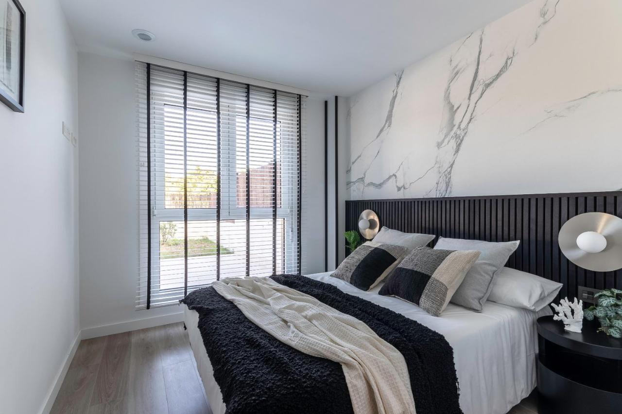 Akomodat En Precioso Y Moderno Con Jardin Y Parking Getxo Exterior photo